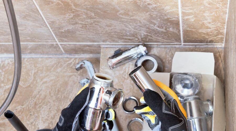 Professional gutter cleaning in Indianapolis, IN